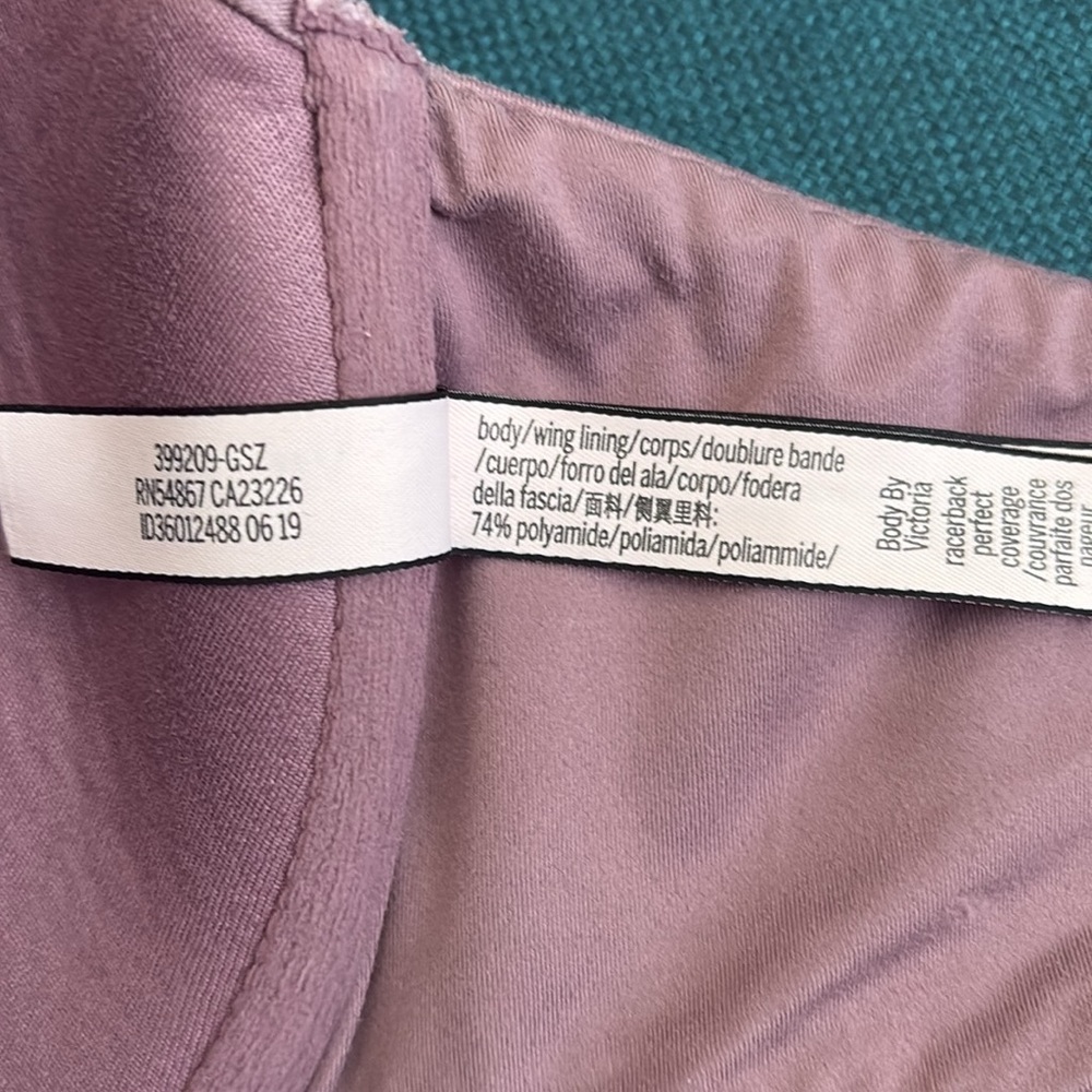 Victoria’s Secret Body by Victoria racer back perfect coverage style bra 34DD - Picture 9 of 9